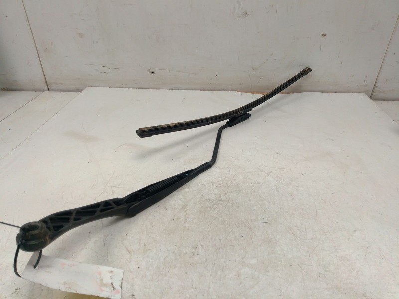 Recambio de brazo limpia delantero izquierdo para fiat qubo (225_) 1.3 d multijet (225cxb1a, 225axb1a, 225cxb11, 225axb11,... re