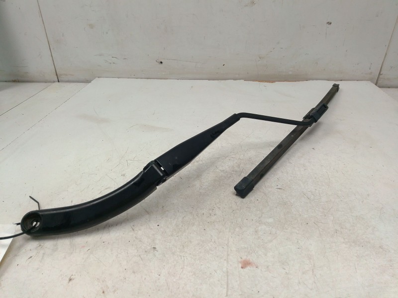 Recambio de brazo limpia delantero izquierdo para fiat qubo (225_) 1.3 d multijet (225cxb1a, 225axb1a, 225cxb11, 225axb11,... re