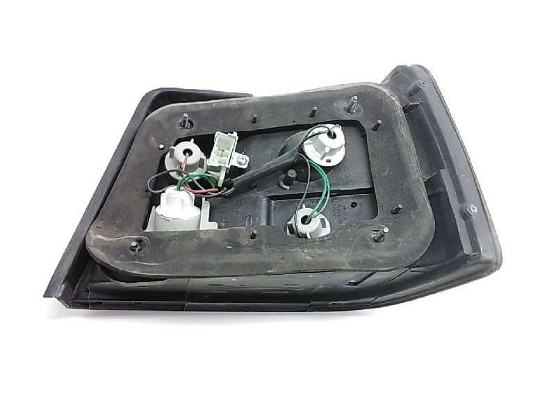 Recambio de piloto trasero izquierdo para hyundai pony (x2) 1.5 cat referencia OEM IAM 7R011142  100727