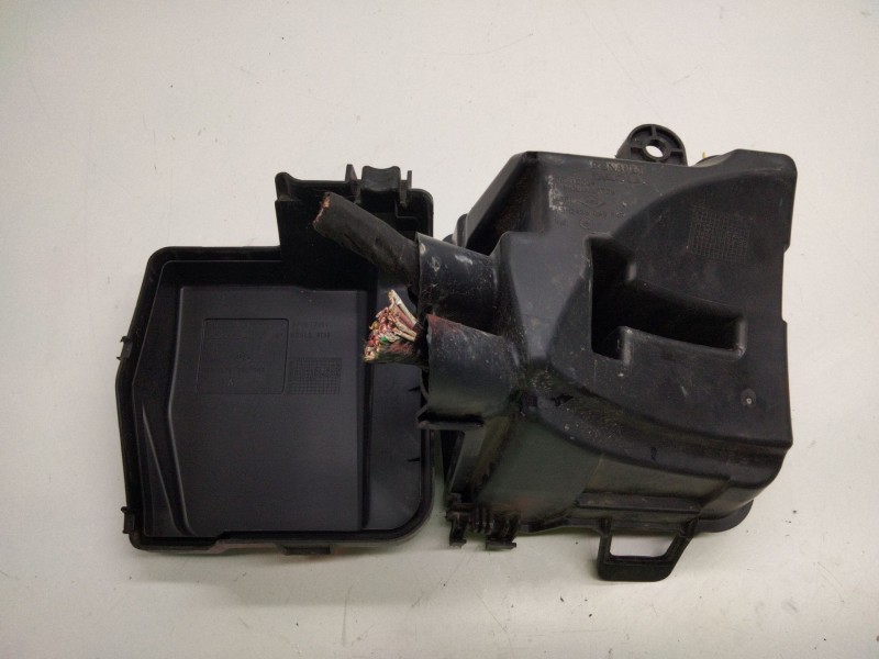 Recambio de caja fusibles para dacia duster (hs_) 1.2 tce 125 referencia OEM IAM   