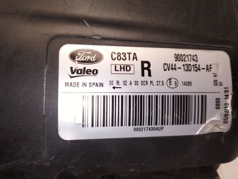 Recambio de faro derecho para ford kuga i 2.0 tdci referencia OEM IAM CV4413D154AF  