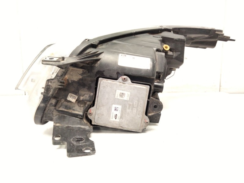 Recambio de faro derecho para ford kuga i 2.0 tdci referencia OEM IAM CV4413D154AF  