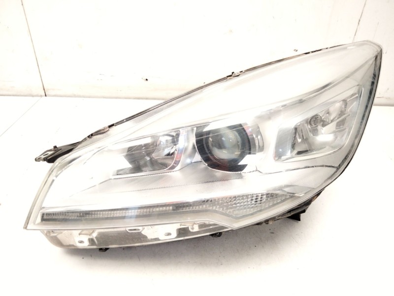 Recambio de faro izquierdo para ford kuga i 2.0 tdci referencia OEM IAM CV4413D155AF  