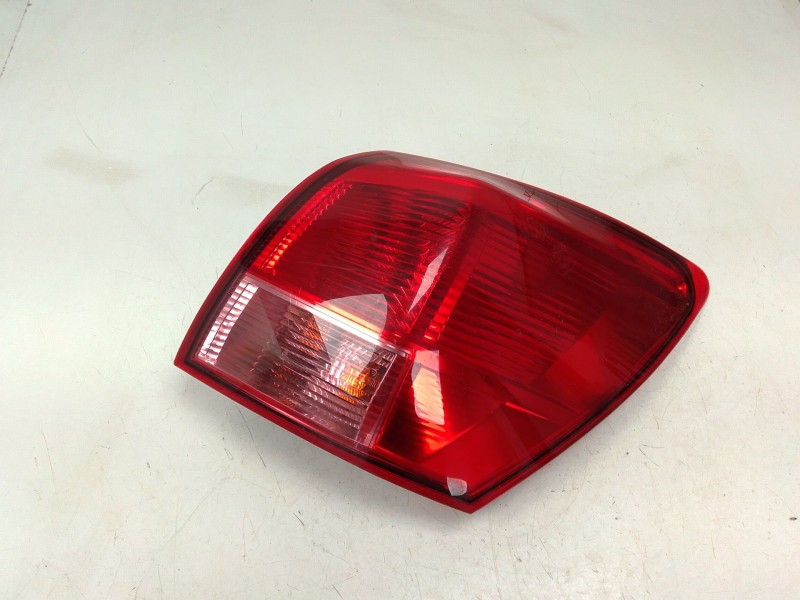 Recambio de piloto trasero derecho para nissan qashqai i (j10, nj10) 1.5 dci referencia OEM IAM 26550JD0D  