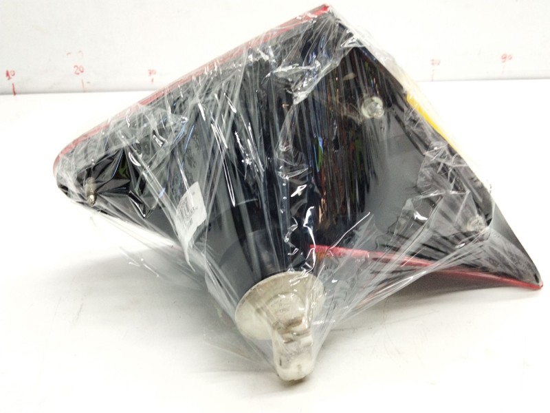 Recambio de piloto trasero derecho porton para nissan qashqai i (j10, nj10) 1.5 dci referencia OEM IAM   