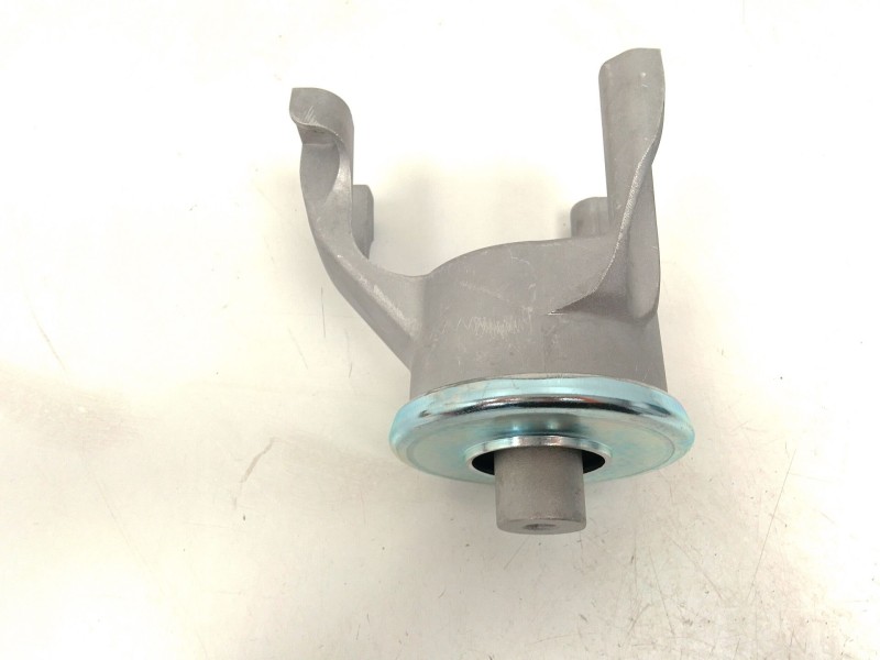 Recambio de soporte motor trasero para volkswagen transporter t5 furgoneta (7ha, 7hh, 7ea, 7eh) 2.0 tdi referencia OEM IAM 7H019