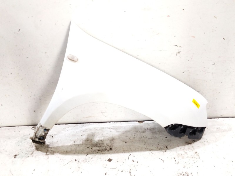 Recambio de aleta delantera derecha para dacia duster (hs_) 1.2 tce 125 referencia OEM IAM   