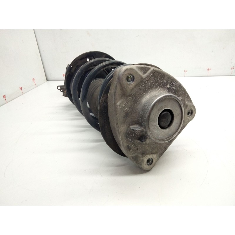 Recambio de amortiguador delantero derecho para mercedes-benz clase a (w176) a 200 cdi / d (176.008) referencia OEM IAM A1763202