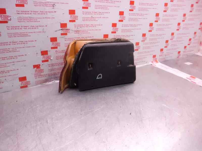 Recambio de piloto trasero derecho para ford orion ghia referencia OEM IAM 91AG13A602 1052403 