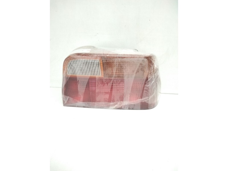 Recambio de piloto trasero derecho para ford orion ghia referencia OEM IAM 91AG13A602 1052403 
