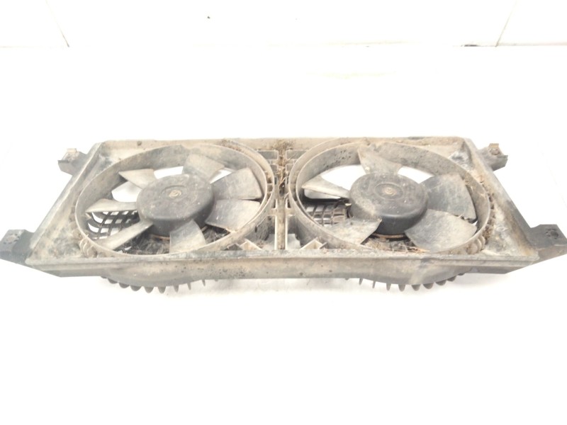 Recambio de electroventilador para ssangyong actyon 200 xdi referencia OEM IAM   
