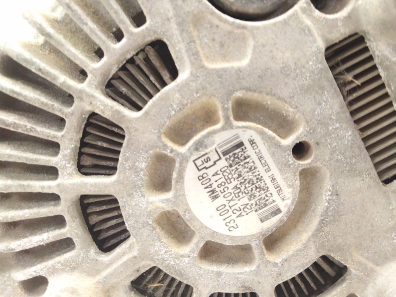 Recambio de alternador para nissan nt500 35.15 referencia OEM IAM   