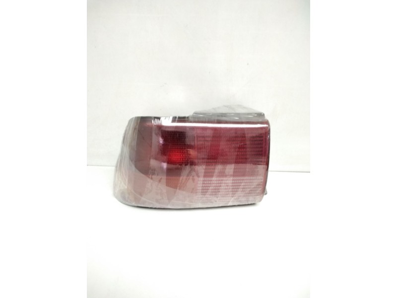 Recambio de piloto trasero izquierdo para ford escort berlina/turnier 1.6 16v cat referencia OEM IAM 93AG13A603AA  