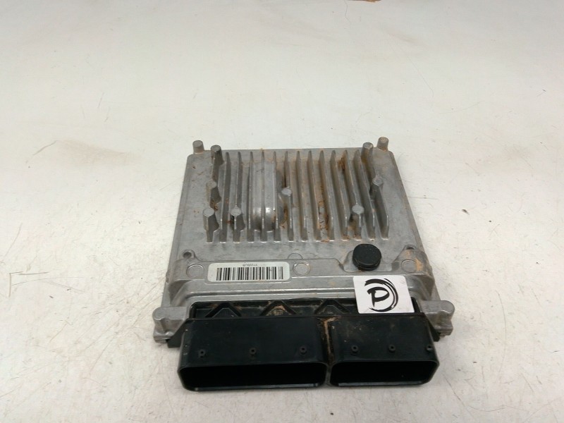 Recambio de centralita motor uce para mercedes-benz clase a (w176) a 200 cdi / d (176.008) referencia OEM IAM A6519009702 A65190