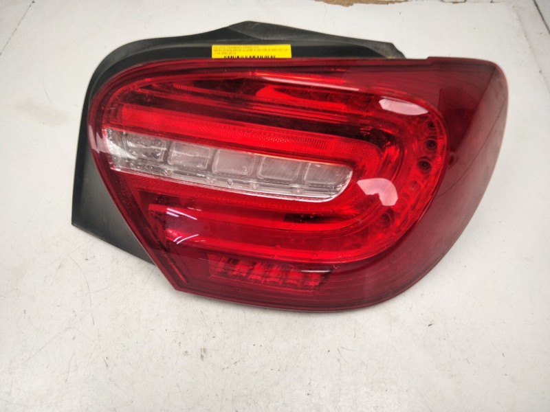 Recambio de piloto trasero derecho para mercedes-benz clase a (w176) a 200 cdi / d (176.008) referencia OEM IAM A1769063000  