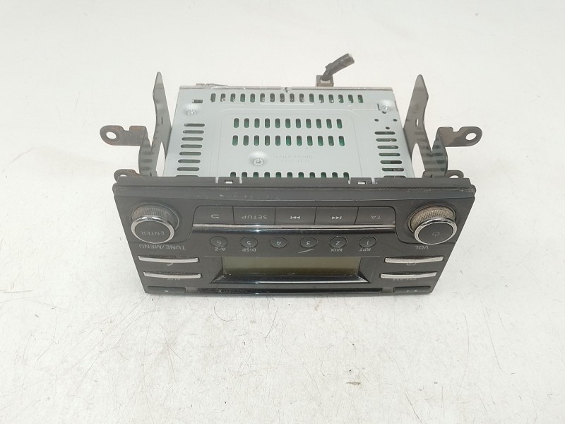 Recambio de sistema audio / radio cd para nissan nt500 35.15 referencia OEM IAM   