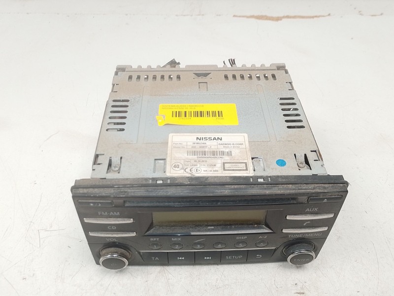 Recambio de sistema audio / radio cd para nissan nt500 35.15 referencia OEM IAM   