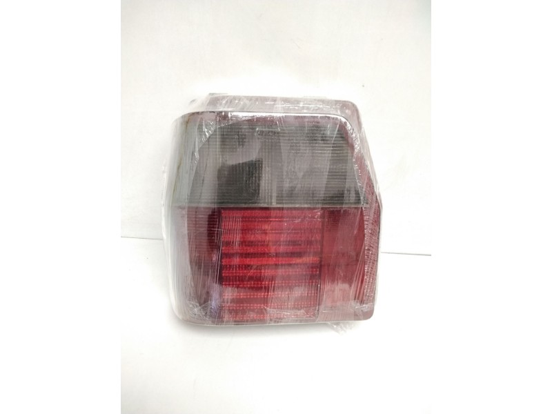 Recambio de piloto trasero izquierdo para fiat uno (146) 1.0 i.e. / 45 i.e. referencia OEM IAM 7040239 0007667662 