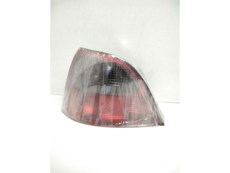 Recambio de piloto trasero izquierdo para mg serie 200 (xw) referencia OEM IAM 8102R021A02F00 PILOTO TRAS.I. ROV 214 22660