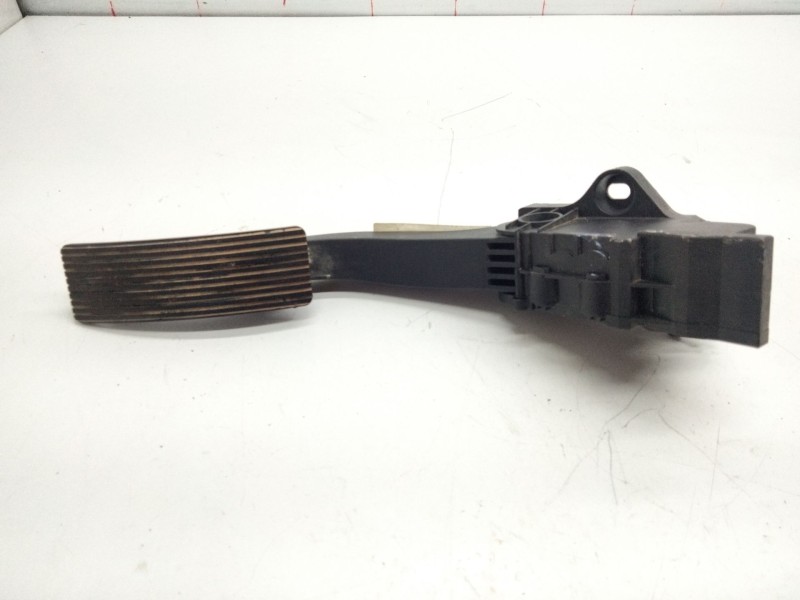 Recambio de pedal acelerador para mercedes-benz clase a (w176) a 200 cdi / d (176.008) referencia OEM IAM   