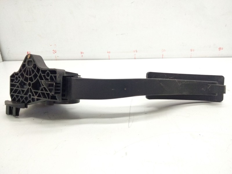 Recambio de pedal acelerador para mercedes-benz clase a (w176) a 200 cdi / d (176.008) referencia OEM IAM   