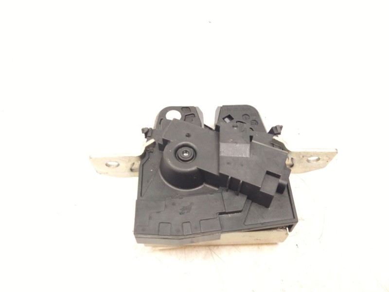 Recambio de cerradura maletero / porton para mercedes-benz clase a (w176) a 200 cdi / d (176.008) referencia OEM IAM A0997400500