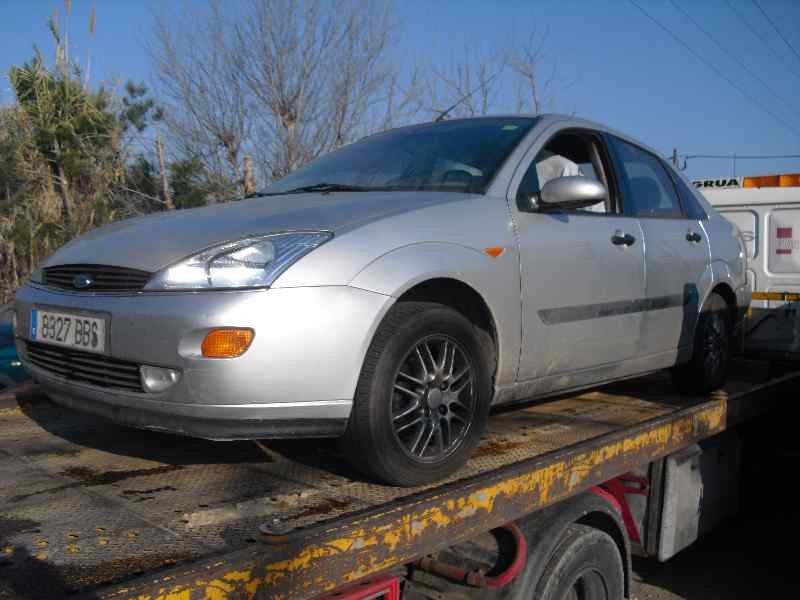 ford focus berlina (cak) del año 1998