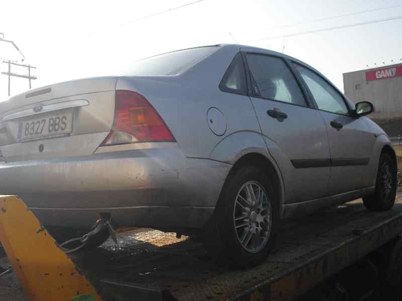 ford focus berlina (cak) del año 1998