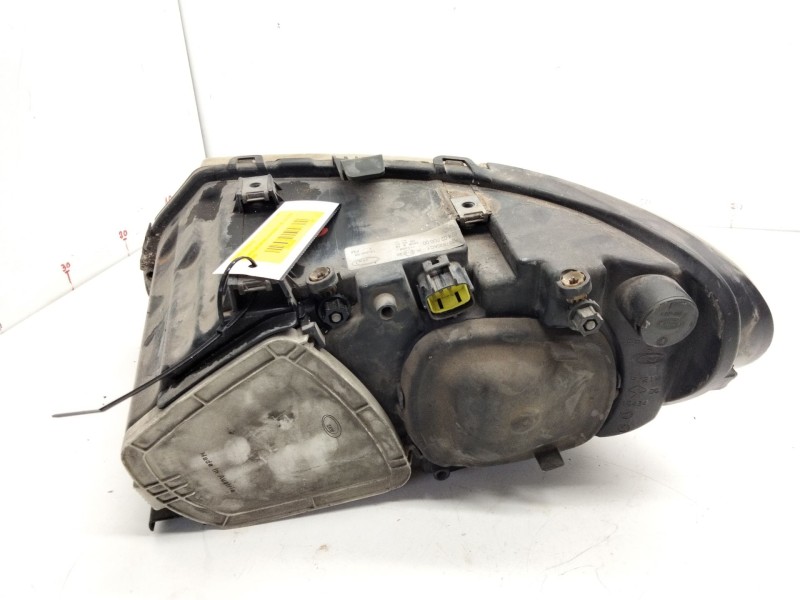 Recambio de faro derecho para chrysler grand voyager v (rt) 2.8 crd referencia OEM IAM   