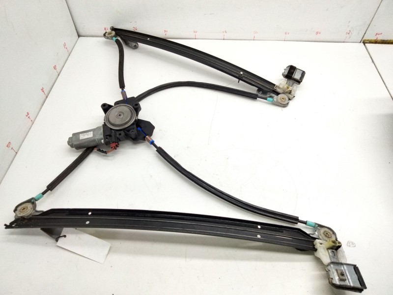 Recambio de elevalunas delantero izquierdo para chrysler grand voyager v (rt) 2.8 crd referencia OEM IAM   