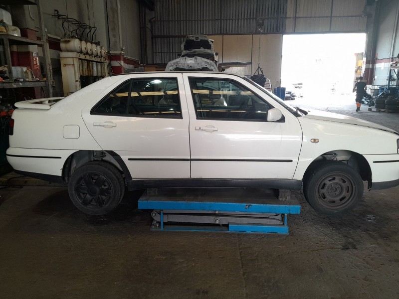 seat toledo i (1l2) del año 1998