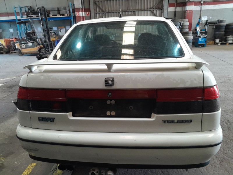 seat toledo i (1l2) del año 1998