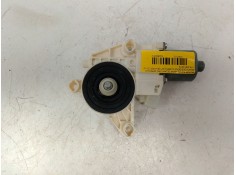 Recambio de motor elevalunas delantero derecho para mercedes-benz clase a (w176) a 200 cdi / d (176.008) referencia OEM IAM A246