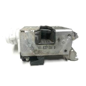 Recambio de cerradura puerta delantera derecha para audi 100 berlina (c4) básico referencia OEM IAM   