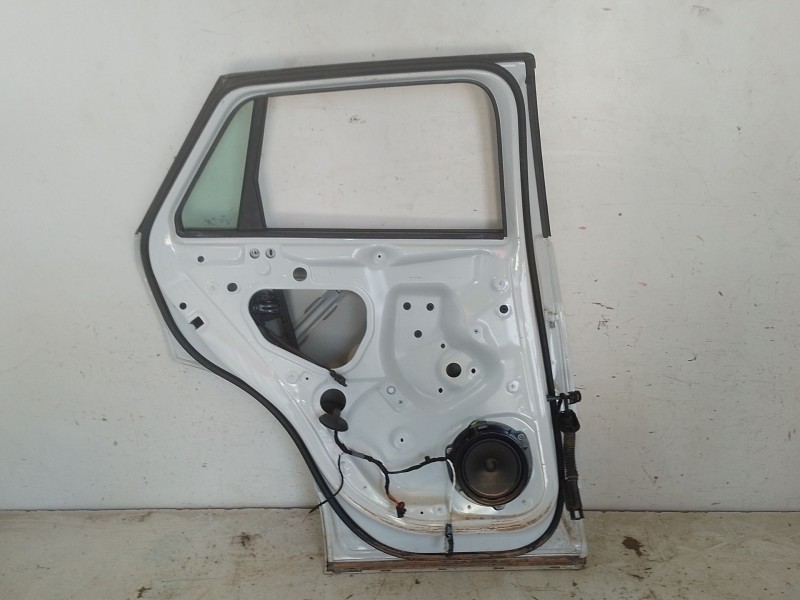 Recambio de puerta trasera izquierda para audi q2 (gab, gag) 1.0 tfsi referencia OEM IAM   