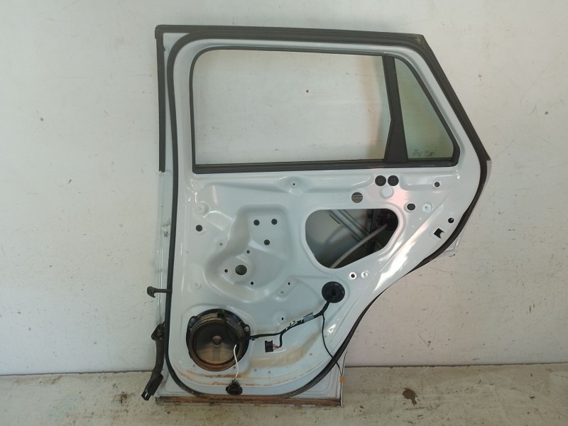 Recambio de puerta trasera derecha para audi q2 (gab, gag) 1.0 tfsi referencia OEM IAM   