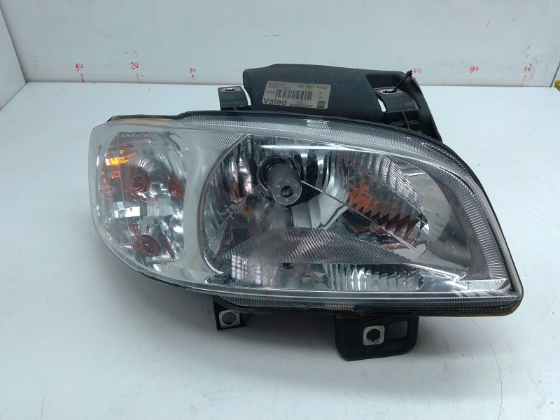 Recambio de faro izquierdo para seat cordoba (6k1, 6k2) 1.4 16v referencia OEM IAM   