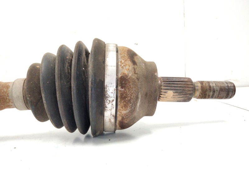 Recambio de transmision delantera izquierda para ford kuga i 2.0 tdci referencia OEM IAM 8V413B437  