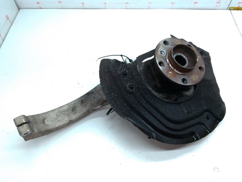 Recambio de mangueta delantera izquierda para bmw 3 (e90) 330 d referencia OEM IAM 31216773783  