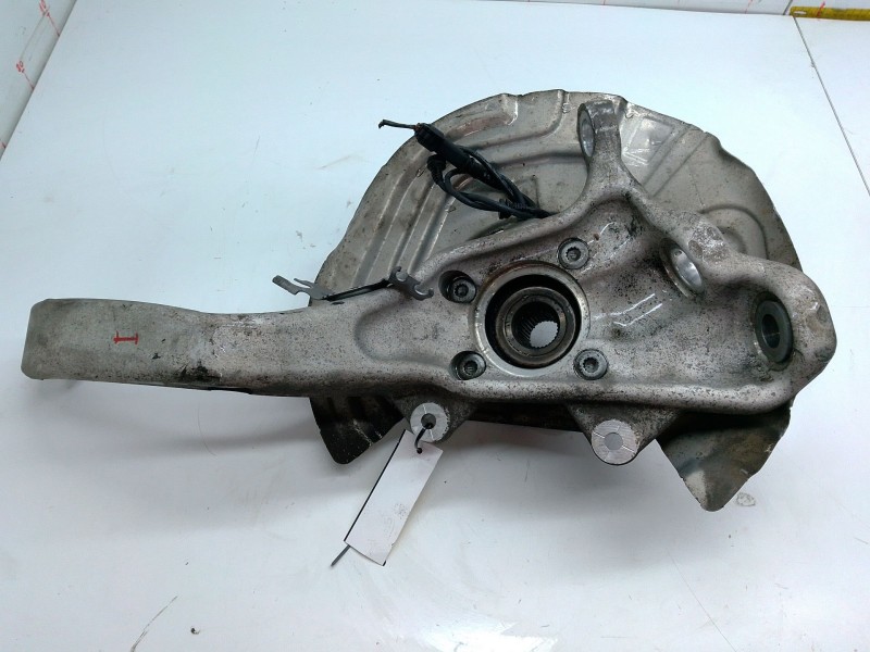 Recambio de mangueta delantera izquierda para bmw 3 (e90) 330 d referencia OEM IAM 31216773783  