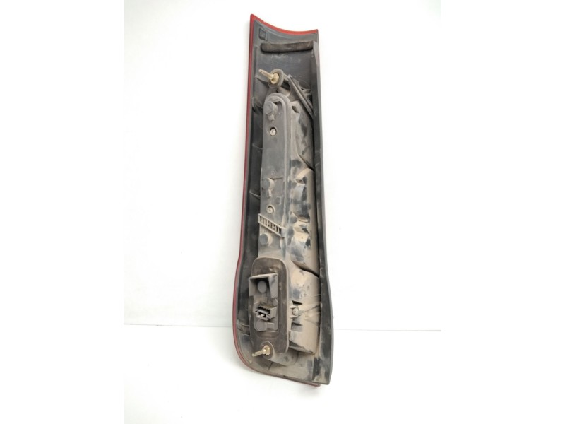 Recambio de piloto trasero derecho para fiat punto berl. (176) 1.2 cat referencia OEM IAM 7730722 29420202 