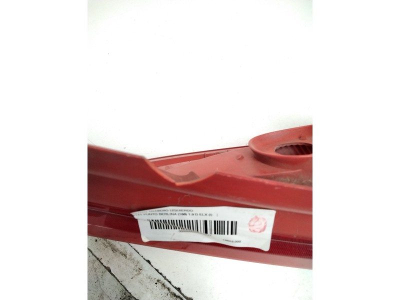 Recambio de piloto trasero izquierdo para fiat punto berlina (188) 1.9 d elx (i) referencia OEM IAM 286201 0046523770 