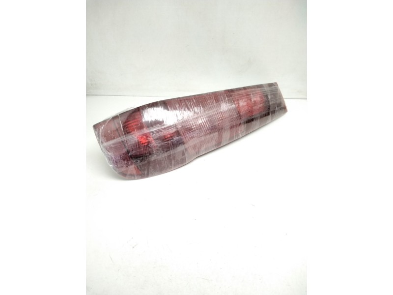 Recambio de piloto trasero derecho para fiat punto berl. (176) referencia OEM IAM 29420202 7730722 38220