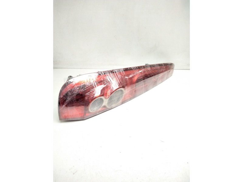 Recambio de piloto trasero izquierdo para ford fiesta (cbk) ambiente referencia OEM IAM 6S613405A  