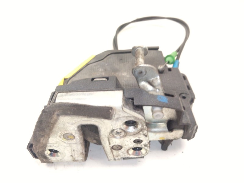 Recambio de cerradura puerta trasera derecha para toyota auris station wagon (_e18_) 1.8 hybrid (zwe186_) referencia OEM IAM   