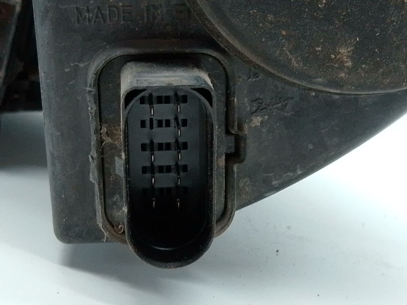 Recambio de faro derecho para seat leon (1p1) 1.4 16v referencia OEM IAM   