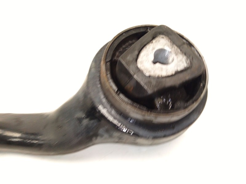 Recambio de brazo suspension inferior delantero izquierdo para bmw 3 (e90) 330 d referencia OEM IAM 31122405861  
