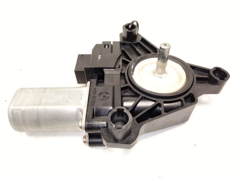 Recambio de motor elevalunas trasero derecho para mercedes-benz clase a (w176) a 200 cdi / d (176.008) referencia OEM IAM   