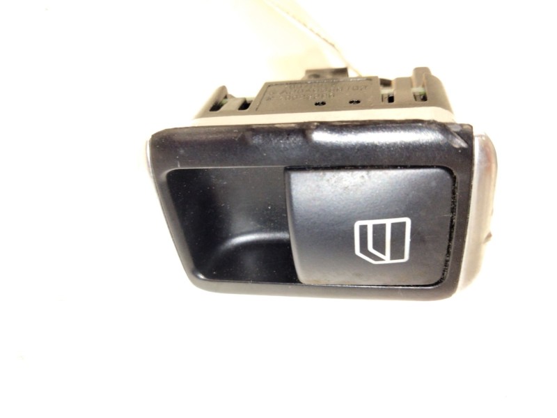 Recambio de mando elevalunas trasero izquierdo para mercedes-benz clase a (w176) a 200 cdi / d (176.008) referencia OEM IAM A204