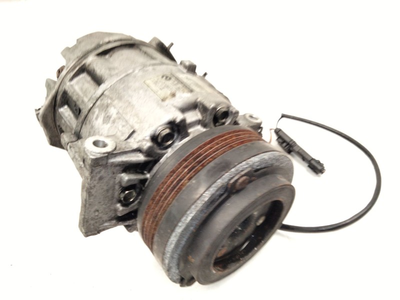Recambio de compresor aire acondicionado para bmw 3 (e90) 330 d referencia OEM IAM 9121762  